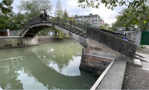 万里桥