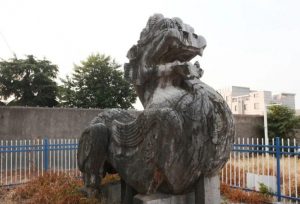 陵口石刻(东)